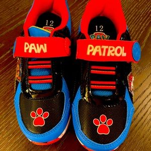 Paw patrol lite-up size 12 shoes never worn! Purchased at target.